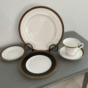Waterford Ashworth 5 piece china set